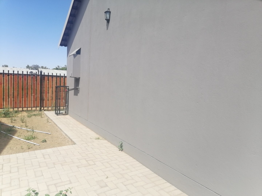 3 Bedroom Property for Sale in Bloemspruit Free State